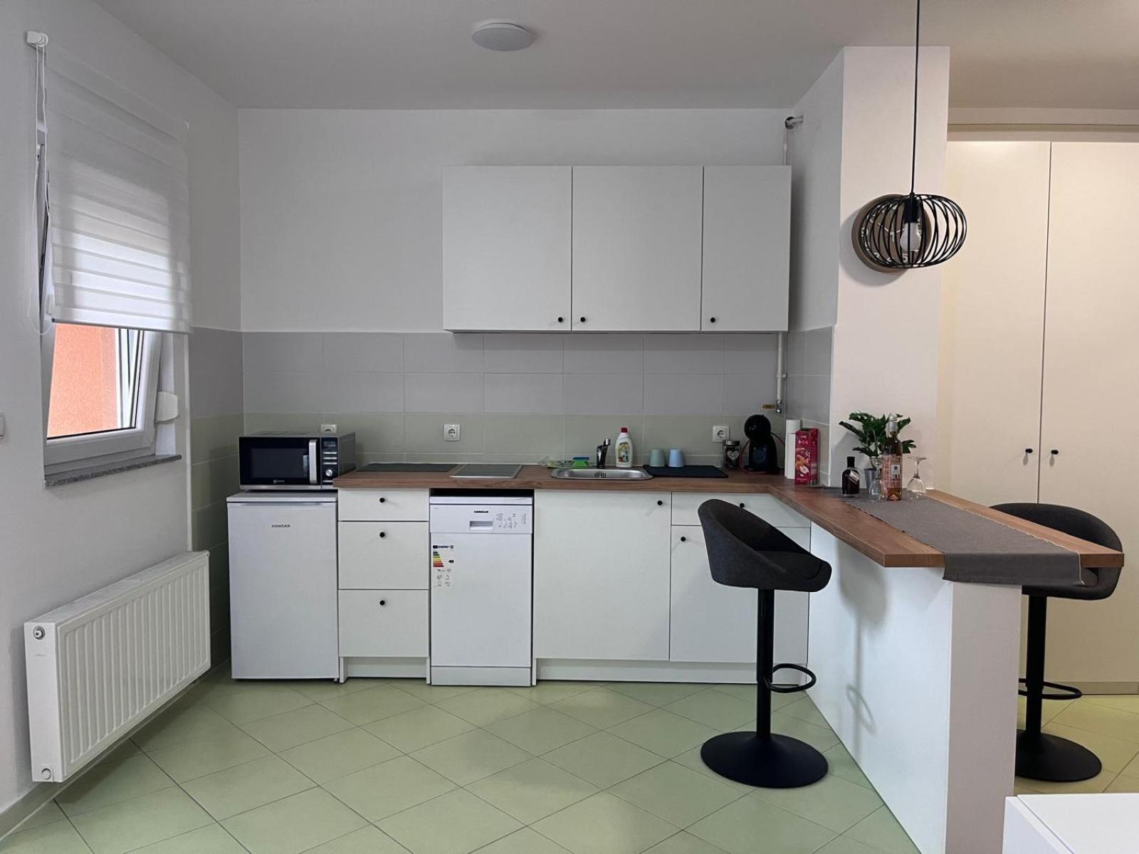 Studio Apartman - Sweet&Little Vrbovec Ngoại thất bức ảnh