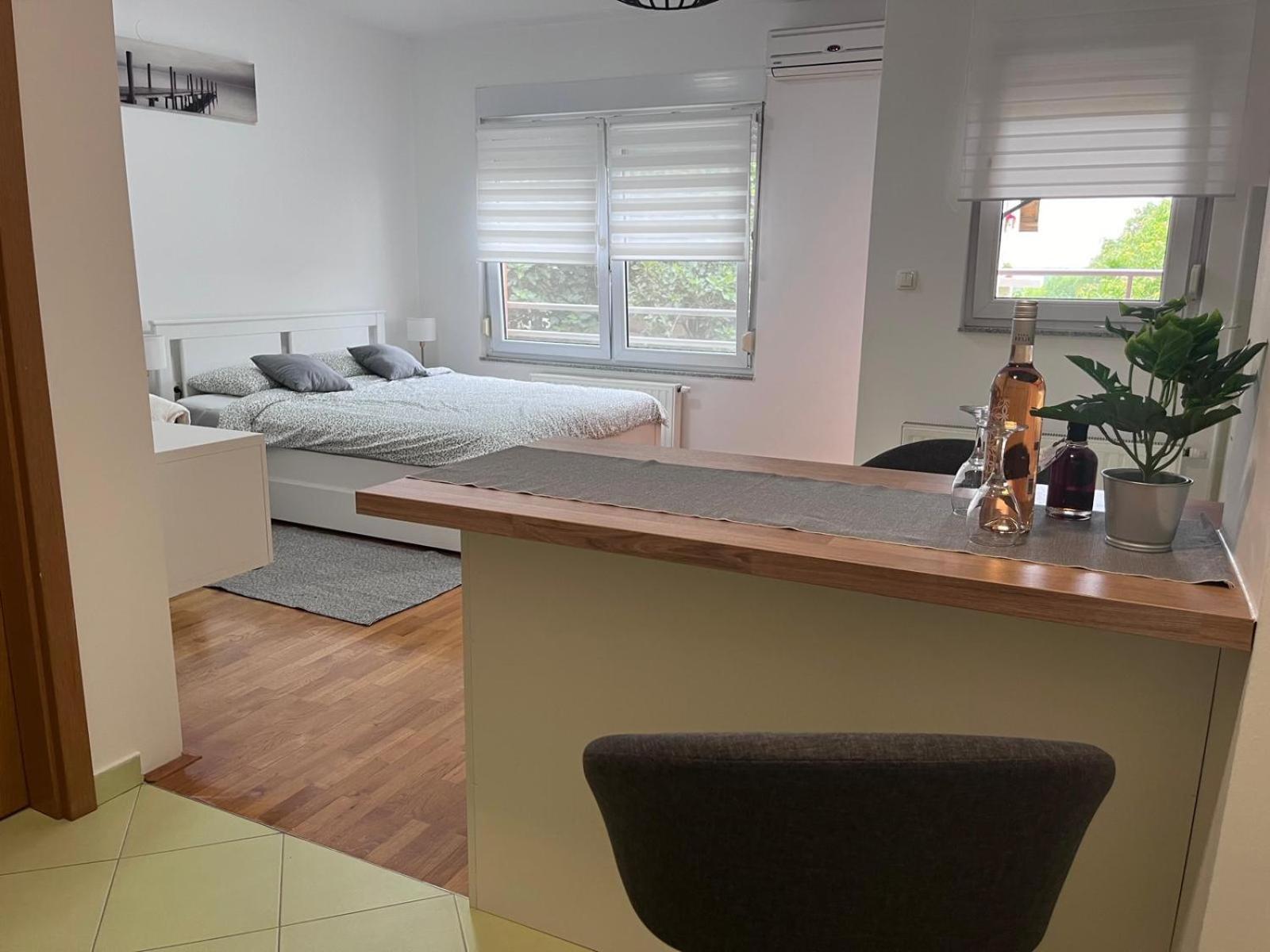 Studio Apartman - Sweet&Little Vrbovec Ngoại thất bức ảnh